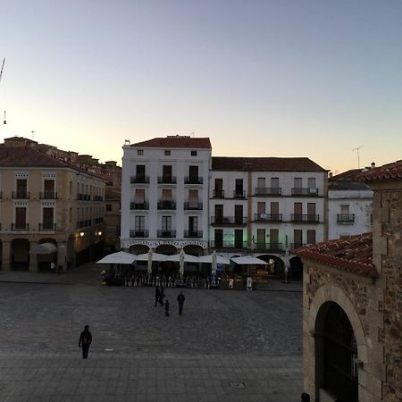 Apartamento Plaza Mayor Caceres Appartement Buitenkant foto